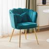 Moderner Samt-Wohnzimmer-Sessel, Polsterstuhl mit Blütenrückenlehne und vergoldeten Metallbeinen und Schmetterlingskissen für Schlafzimmer/Esszimmer