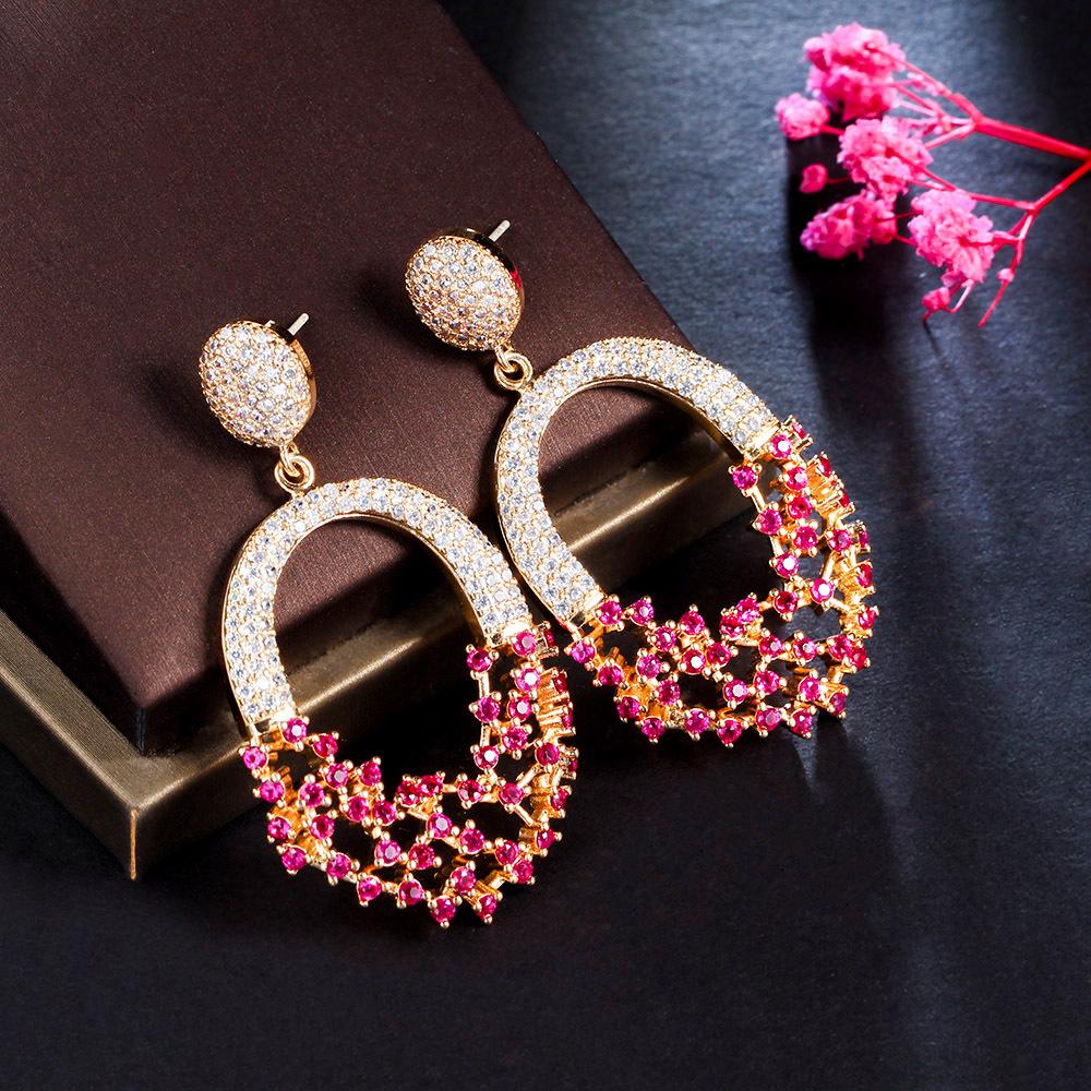 Needle Popular Crystal Broken Diamond Hollow Earrings Micro-Inlaid Zircon Super Flash Temperament Stud Earrings