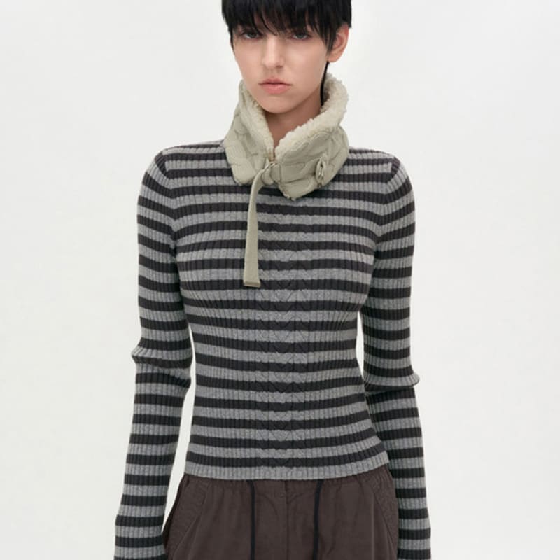 INSILENCE WOMEN Cable Strap Neck Warmer BEIGE