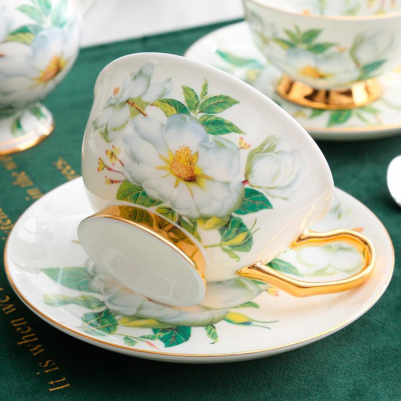 Korean Pastoral Bone China Coffee Cup Saucer Ceramic English Afternoon Flower Tea Cup Saucer With Spoon Tea Set Small Fresh Creativity