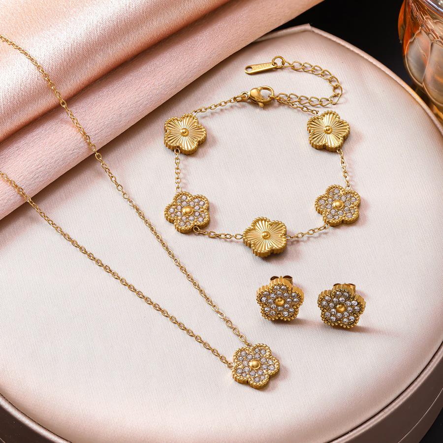 Elegant Five-Petal Rhinestone Flower Jewelry Set: 18K Gold-Plated Bracelet, Necklace & Earrings
