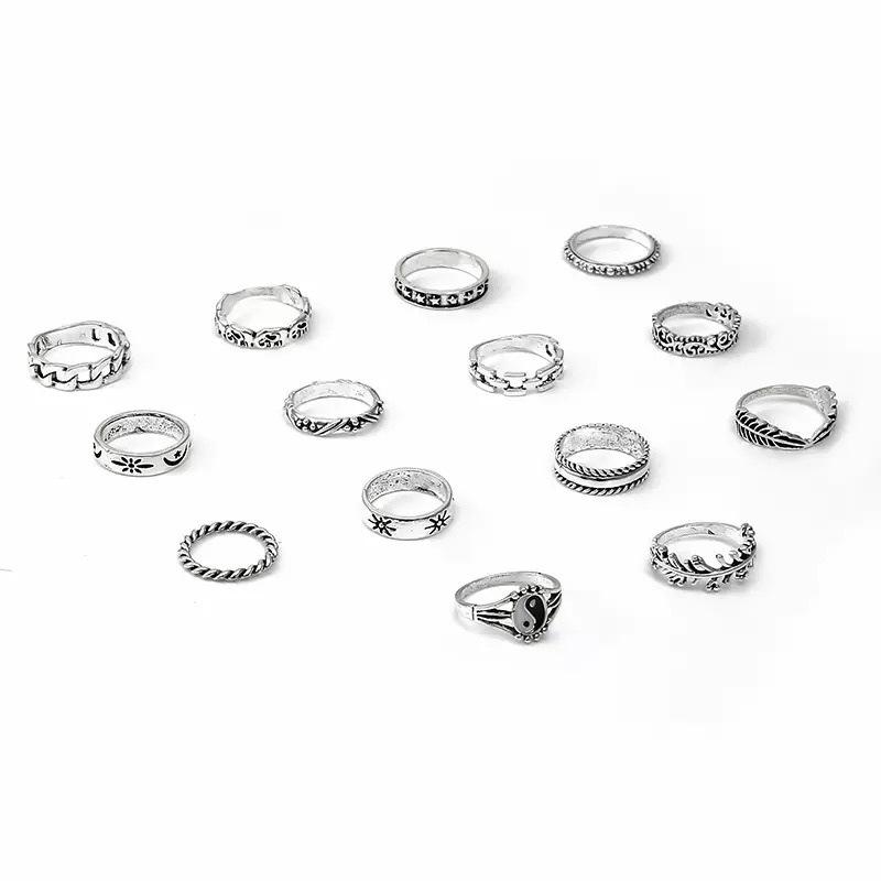 Retro Floral Carved Multi-Piece Stacking Ring Set