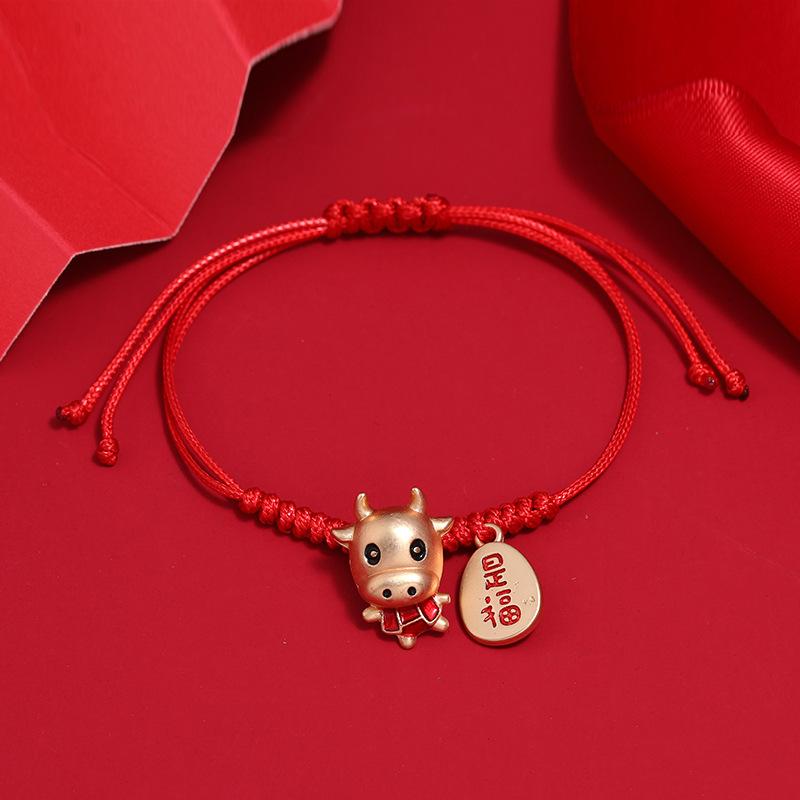 Hand-woven Natal Year Red Rope Lucky Cow Bracelet Female Lucky Calf Zodiac Hand Rope Versatile Retro Couple Jewelry