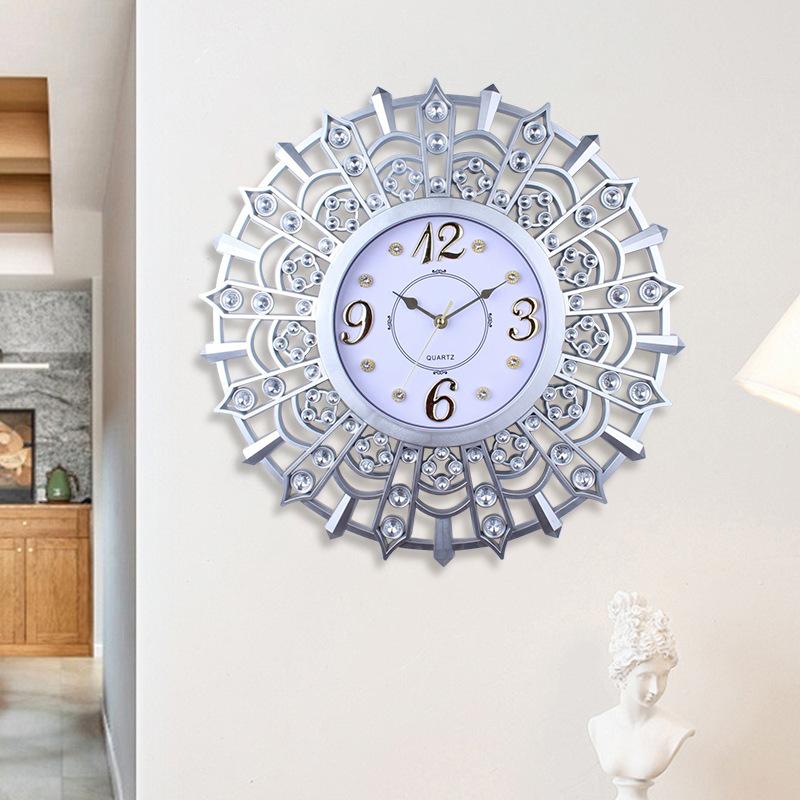 Round Wall Clock Hanging Painting Set Living Room Large Fashion Creative Home Decoration Clock Silent Clock Wall Hanging