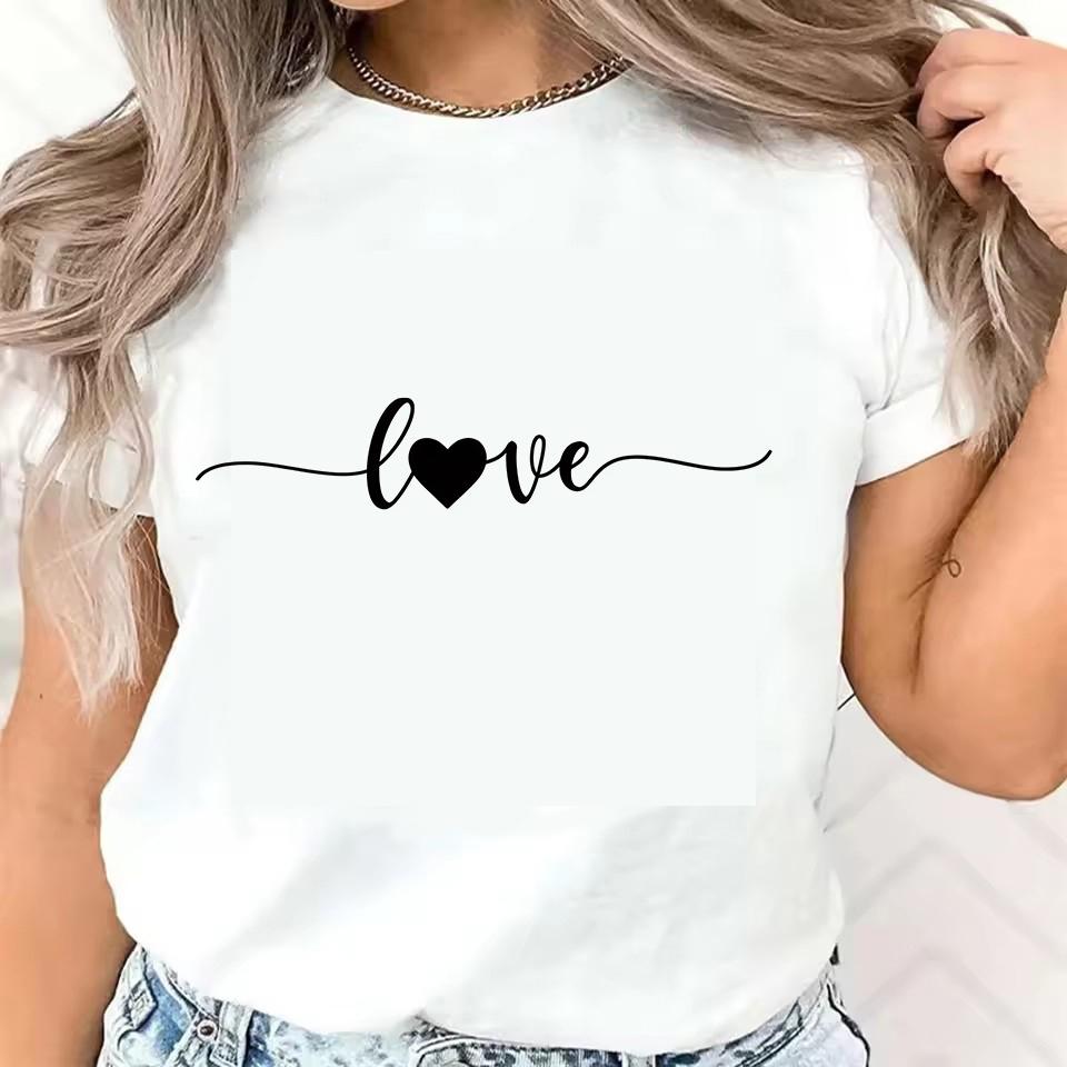 

Футболка с графическим принтом мультяшной надписи «Любовь» и сердца, с коротким рукавом и круглым вырезом, топ-футболка, женская одежда 4XL
