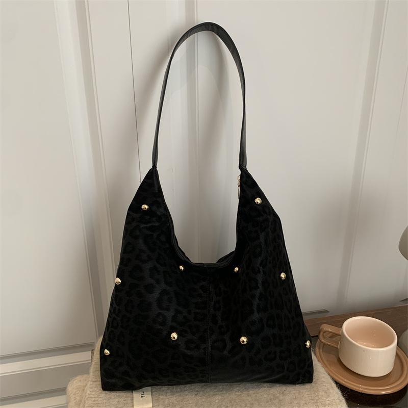 

New Fashi Suede Leopard Print Shoulder Bag Women Casual Crossbody Tote Bag Comfortable and Versatile Texture Storage Bags чёрный