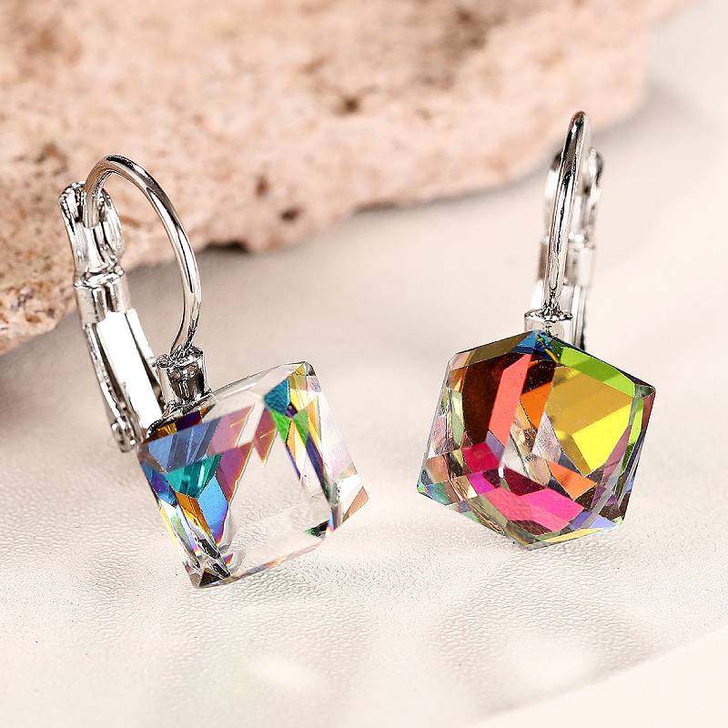 

Huitan Stylish Women Drop Earrings Shiny Geometric Colorful Special Lady Party Daily Elegant Accessories Luxury Zircon