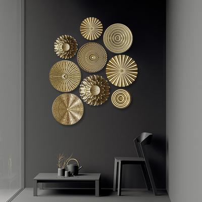 Home Decor Round Golden Wall Hanging Metal Irregular Wall Disc Round Wall Pendants Luxury Retro