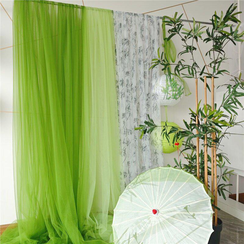 Spring-Themed Green Gauze Curtain for Kindergarten and Outdoor Wedding Decorations