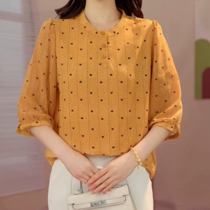

Elegant Love Heart Women s Shirt - Spring/Summer 2026 Collection with Three-Quarter Sleeves and a Fashionable, Slimming Fit 3XL (recommended 130-140 lbs)