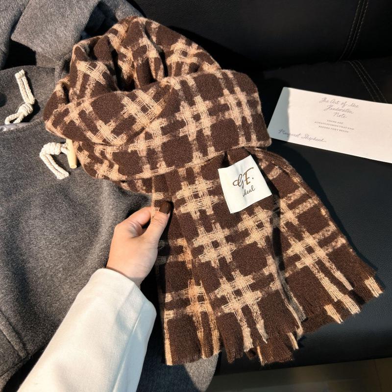 High-End Plaid Shawl for Women - 2025 Autumn/Winter Korean Style Thickened Imitation Cashmere Scarf