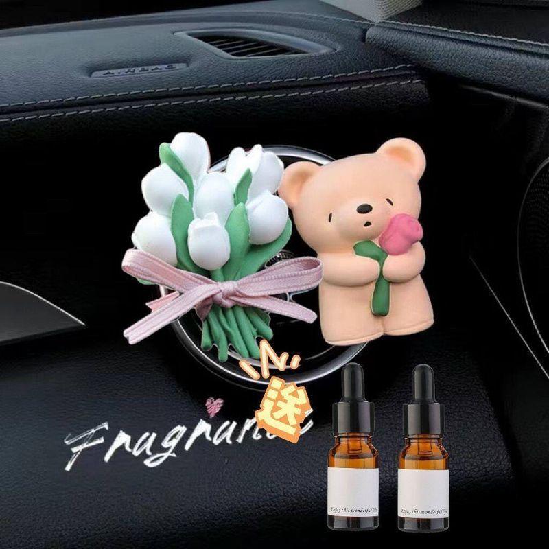 Tulip Cute Bear Car Aromatherapy Air Conditioner Air Outlet Decoration Car Perfume Fragrant Stone Cartoon Super Cute Couple