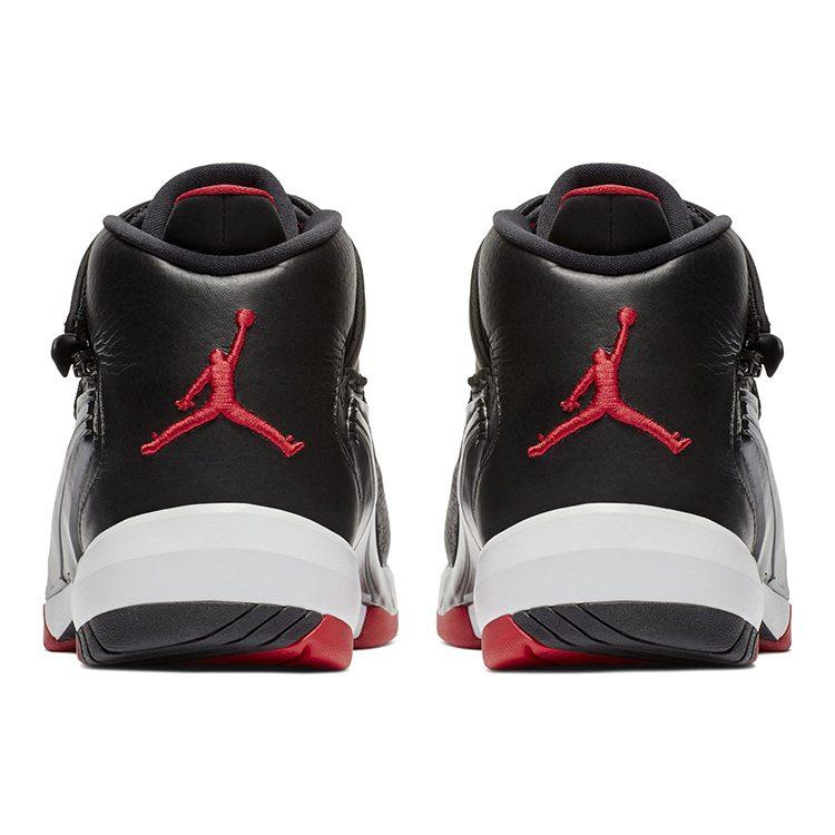 Jordan Jumpman Swift Bred AT2555-001
