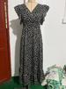 V-Ausschnitt Bedrucktes Kleid Taillenbetont Langer Rock mit Rüschenkante Elegantes Kleid für Damen Ärmellos Lockere Kleider Freizeitkleid