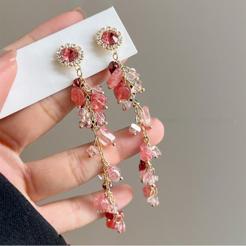 

Серьги-пусеты с бахромой из бриллиантовой крошки, женские, гранатовые, милые, маленькие, свежие, модные, с преувеличенным дизайном