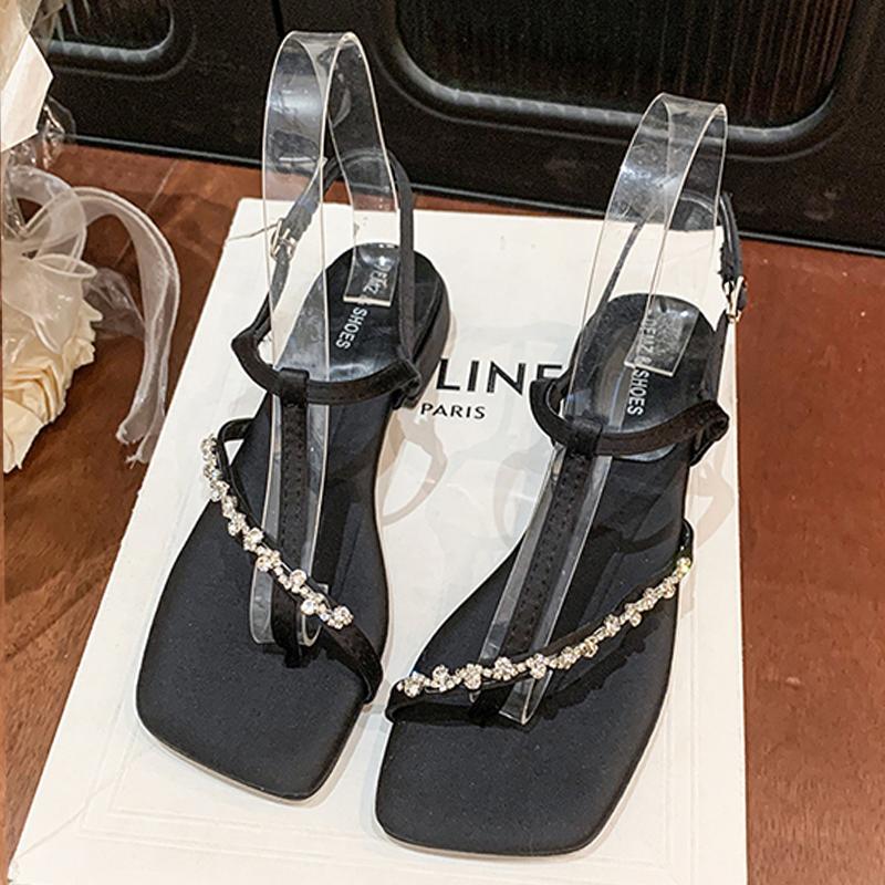 

Роскошные хрустальные женские сандалии, шлепанцы с квадратным носком, летняя обувь, 2025, элегантная женская новая трендовая сандалия 40 чёрный