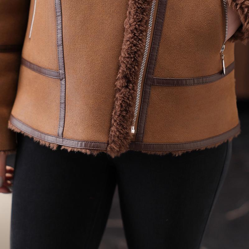 Young Mother's Fashionable 2025 Thick Velvet Leather & Fur Windproof Jacket
