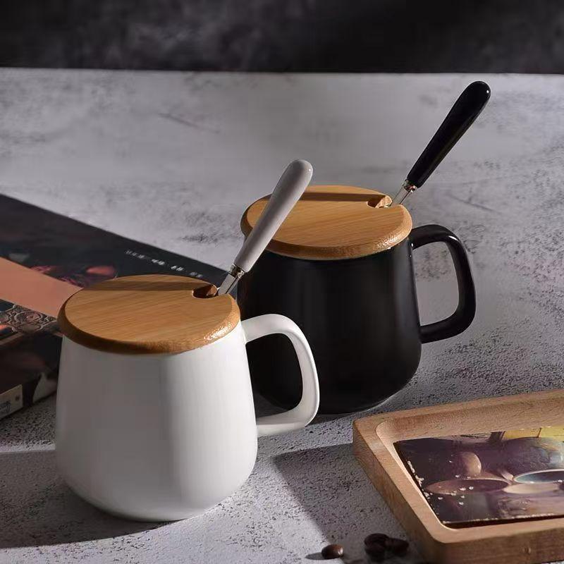 Einfache Moderne Tasse mit Deckel Löffel Paar Wasserbecher Zuhause Büro Kaffeetasse Wasserbecher Leichter Luxus Hochwertiges Geschenk