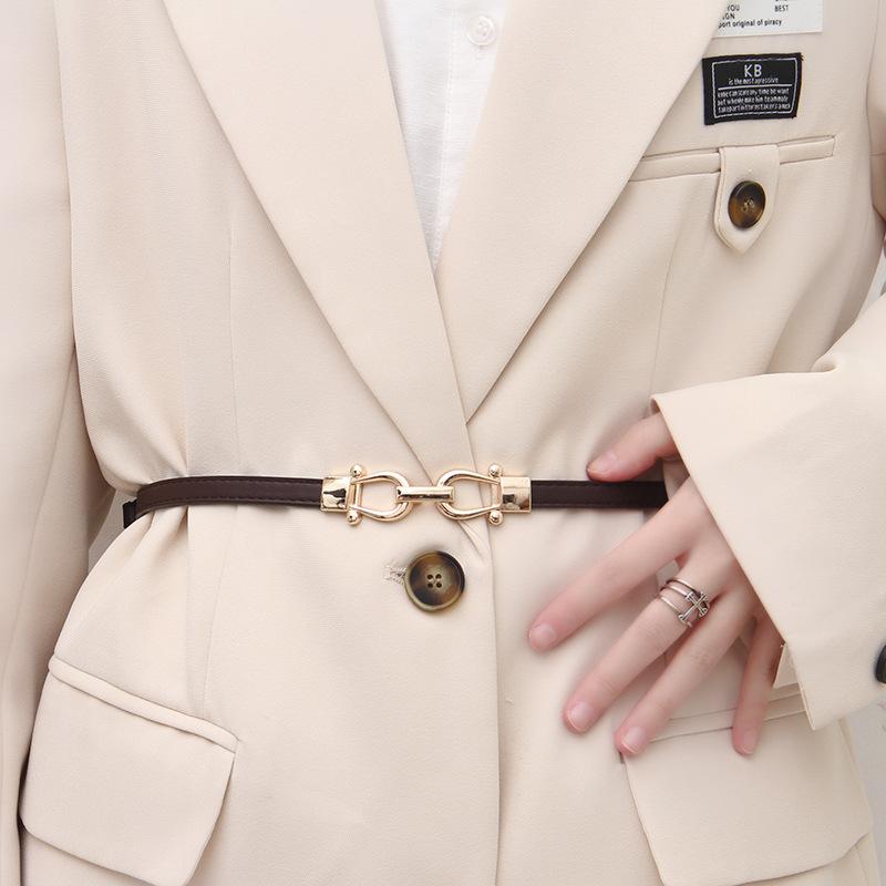 

Простой однотонный ремень из ПУ кожи для женщин, леди, с золотой металлической пряжкой, регулируемый тонкий пояс, шикарные ремешки для украшения платья, пальто кофейный