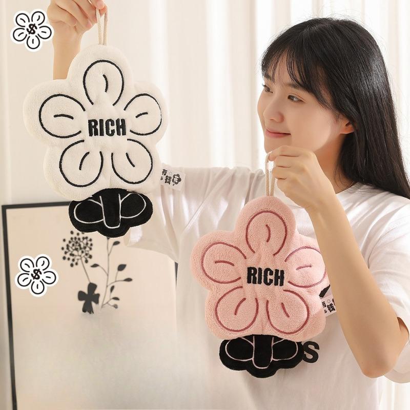 Coral Fleece Thickened Hand Towel, Kitchen Hanging Dual-purpose Towel, Water-absorbing and Quick-drying Square Towel, No Shedding