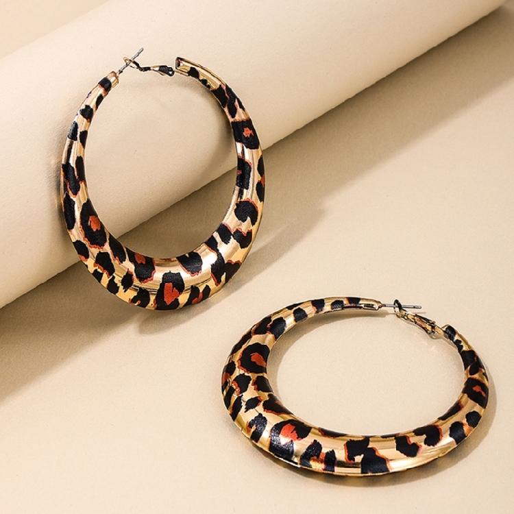 Contemporary Leopard Print Circula Studs Unique Geometric Leopard Print Earrings Charm for Party Date Outfit Enhancement
