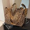 Large Capacity Leopard Crossboby Bag Retro Commuting Handbag Trendy Canvas Tote Bag  Shopping