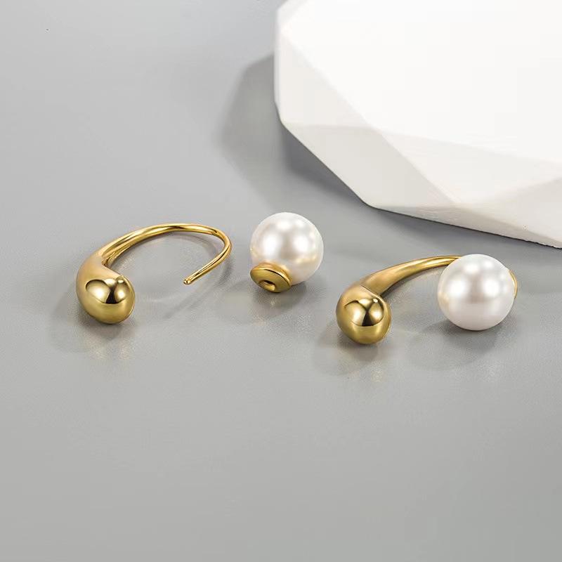 New Trendy Ears High-end Niche Design Unique Water Drop Pearl Ear Hook Autumn and Winter Earrings