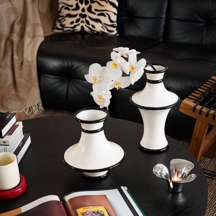 Vaso de Cerâmica Listras Geométricas Preto e Branco Vaso de Flores Acessórios para Arranjos Florais Acessórios para Decoração de Casa