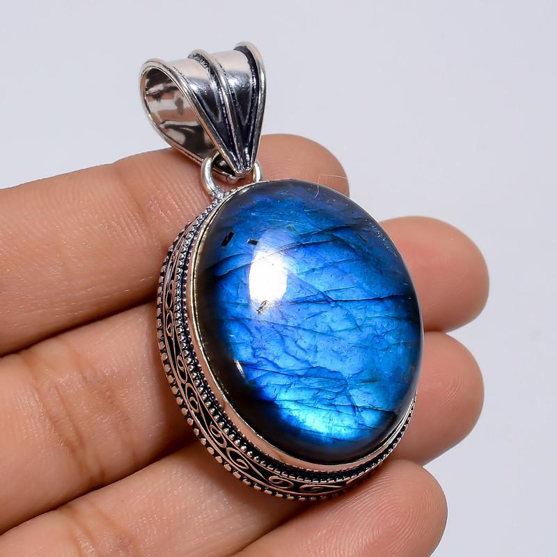 

Beautiful Top Grade Qualite 100% Natural Blue Labradorite Oval Shape Vintage Style Handmade Jewelry 925 Steling Silver Pendant 2 WSJ-4856 2