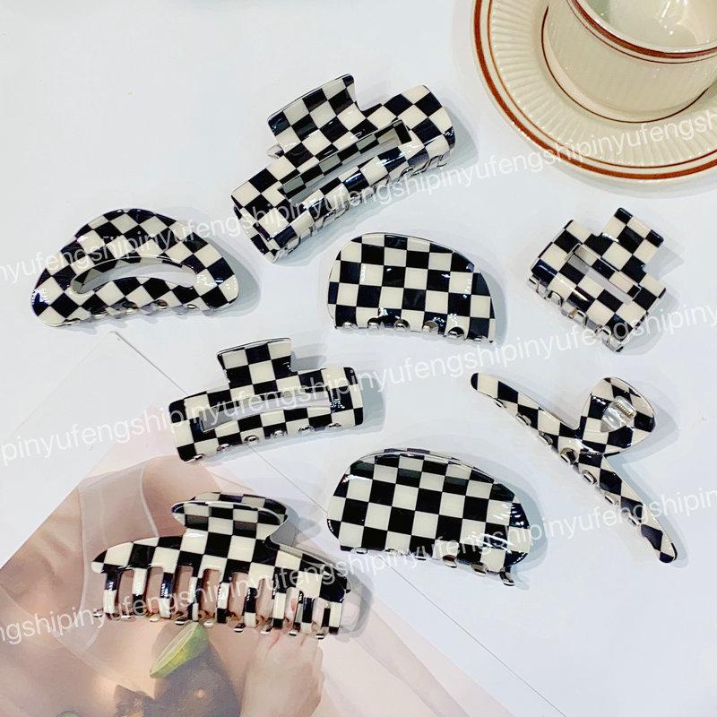 Black & White Checkerboard Large Hairpin Claw Clip - Women's Summer Temperament Hair Accessory