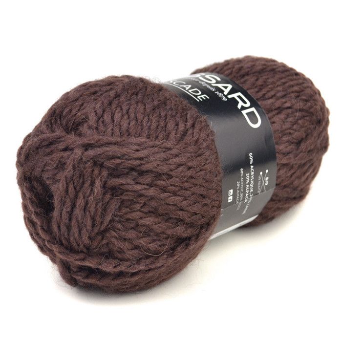 Ball of Cascade Chocolate Wool (85)