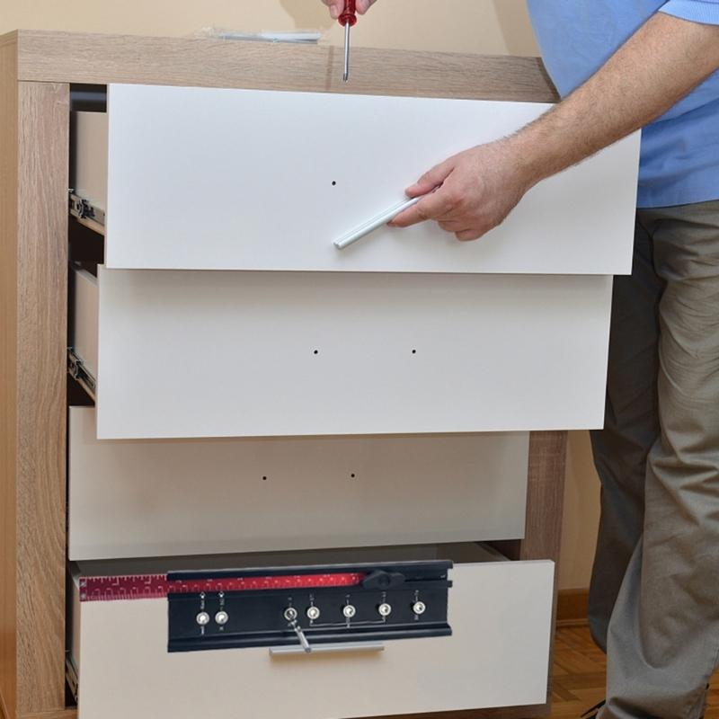 Einstellbare Schrankbeschläge Bohrschablone Positionierer Stanzlochsucher Bohrhilfe für Schrank Schubladengriffe Türgriffe