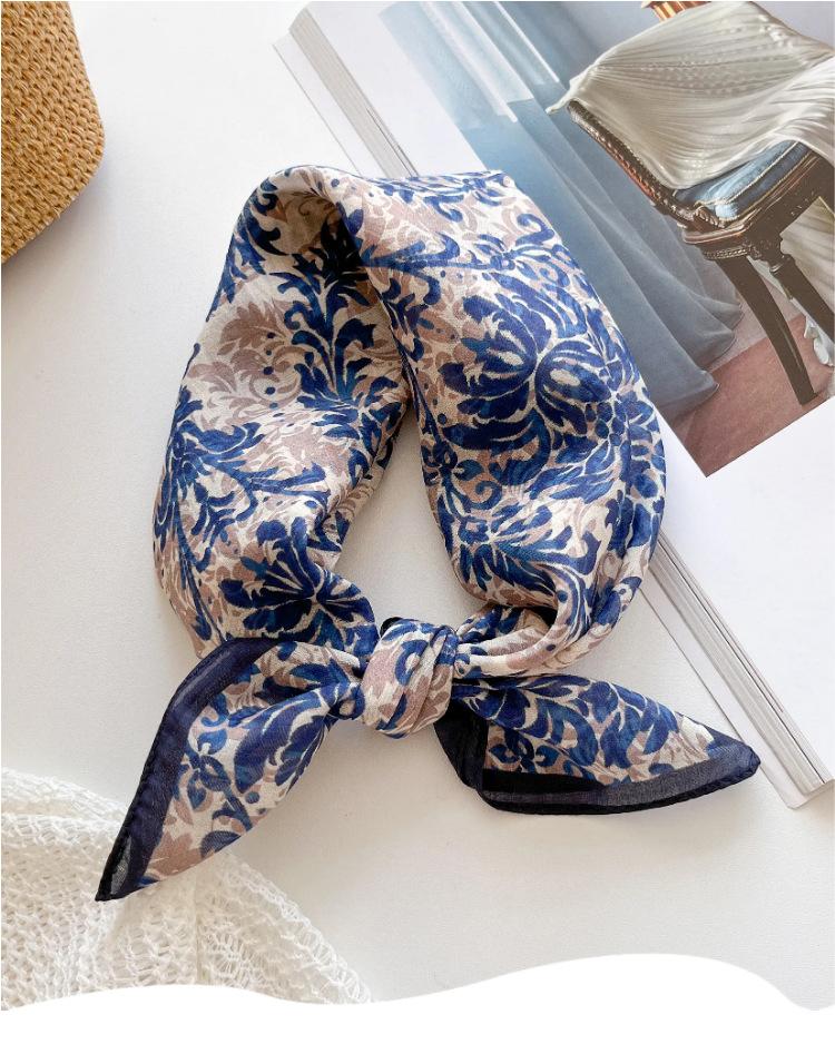 Retro High-end Silk Silk Cotton Square Scarf Women's Versatile Summer Thin Silk Cotton Silk Scarf Scarf Breathable Silk Headscarf