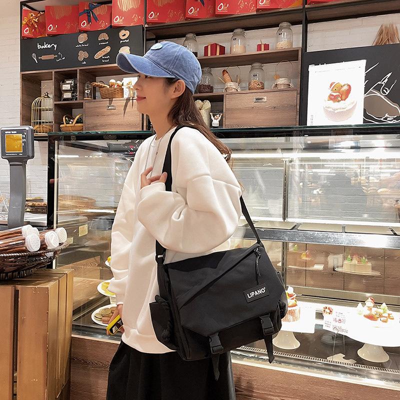 Japanese Harajuku Retro Tooling Messenger Bag Female Korean Student Large Capacity Messenger Bag Male Shoulder Backpack Tide