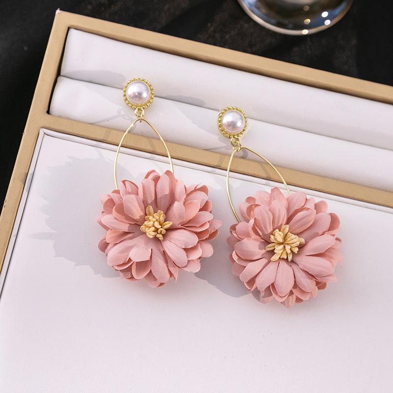 Fashion Personality Exaggerated Pink Flower Earrings, Holiday Style Sweet Fabric Pearl Earrings Temperament Earrings
