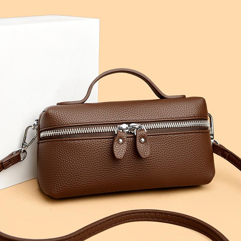 New Fashionable Versatile Women's Shoulder Bag High-end Commuter Women's Messenger Bag Women's Bag