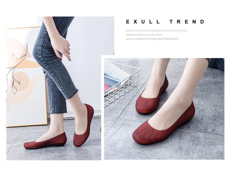 Letnie Przezroczyste Płaskie Sandały Żelowe Damskie 2024 - Lekkie, Niskie, Wodoodporne, Gumowe Buty Plażowe Outdoor