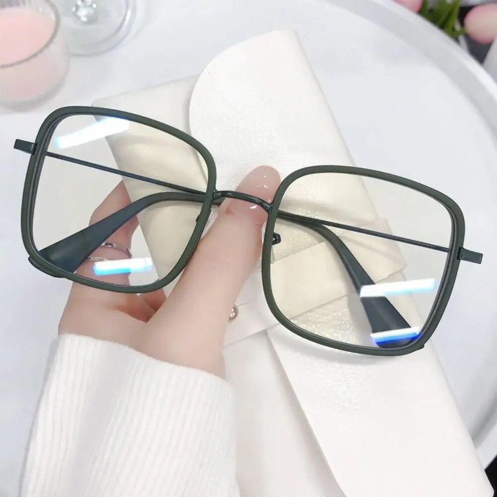Women Pink Large Square Frame Glasses Girl Fashion Transparent Reading Glasses High-definition Anti-blue Light Computer Eyewear