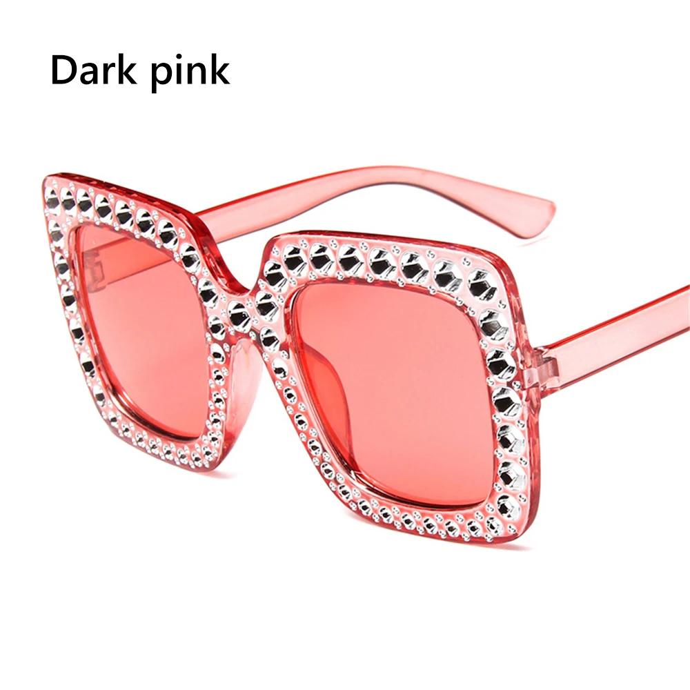 Crystal Rhinestone Frame Sunglasses for Women Vintage Cat Eye Sun glasses Sparkling Star Sunglasses Fashion Mirror Shades