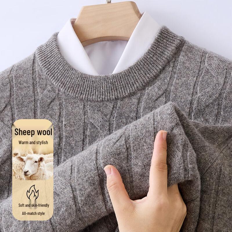 Golden Chrysanthemum Men's 100% Wool Round Neck Cable Knit Sweater