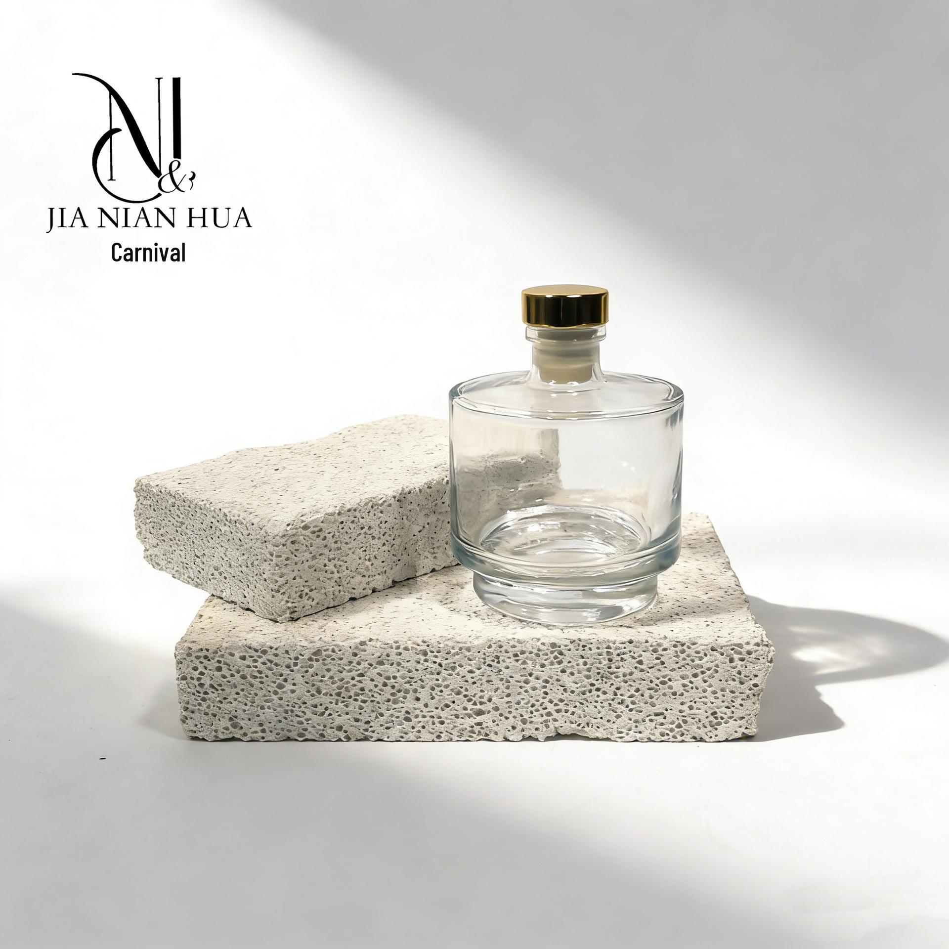 

Elegant Cylindrical Glass Diffuser Bottle with Base and Bayonet for Home Decor