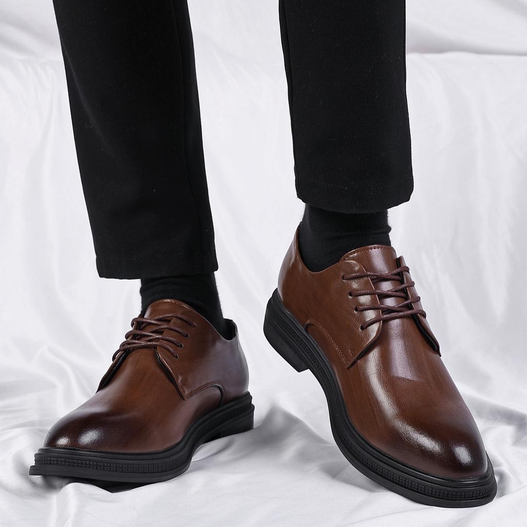 Leather shoes men's business dress Korean version of trend British men's leather casual spring brown soft sole heightening men's shoes