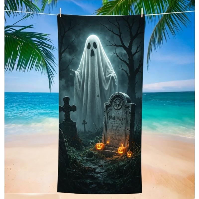 Black & White Bat Print Beach Towel, Microfiber Sand Free Quick Dry, Gothic Halloween Pattern, Soft Absorbent for Summer & Pool