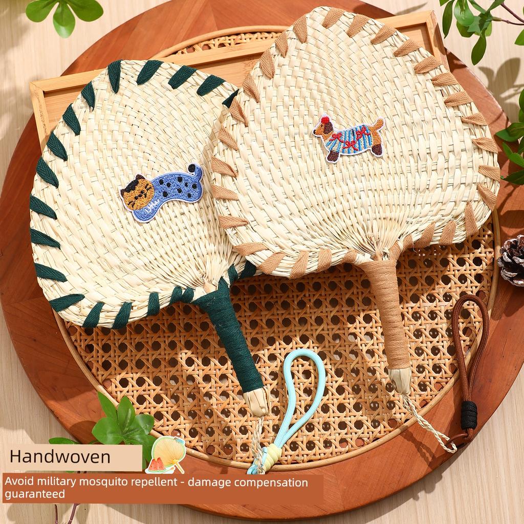 New Creative Embroidered Straw Fan, Hand-Woven, Portable and Durable, Suitable for Summer Cooling for Babies, Old-Fashioned Hand-Cranked Fan