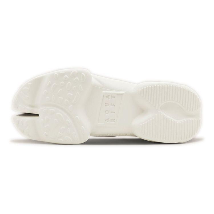 nike aqua rift liquid metal silver