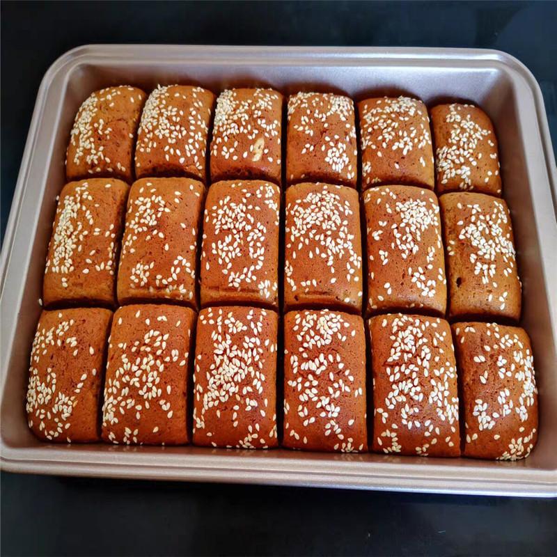 1pc Brownie Cake Pan With Dividers Stainless Steel Loaf Pan Non-Stick Square Lattice Muffin Baking Pan Blondie Bakeware