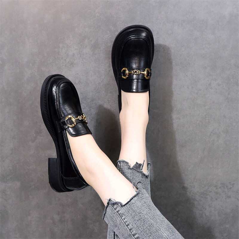 Boty dámské jarní a podzimní nové dámské boty všestranné malé kožené boty jeden pedál měkká podrážka jednoduché boty