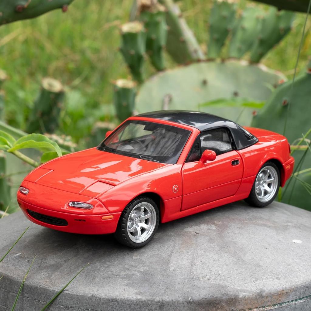 1/32 Mazda MX-5 Alloy Model Car Toy with Pullback,Removable Top,Blinking Lights with Sound and Bright Lights, Collectible Grade Gift for Kids (Red)