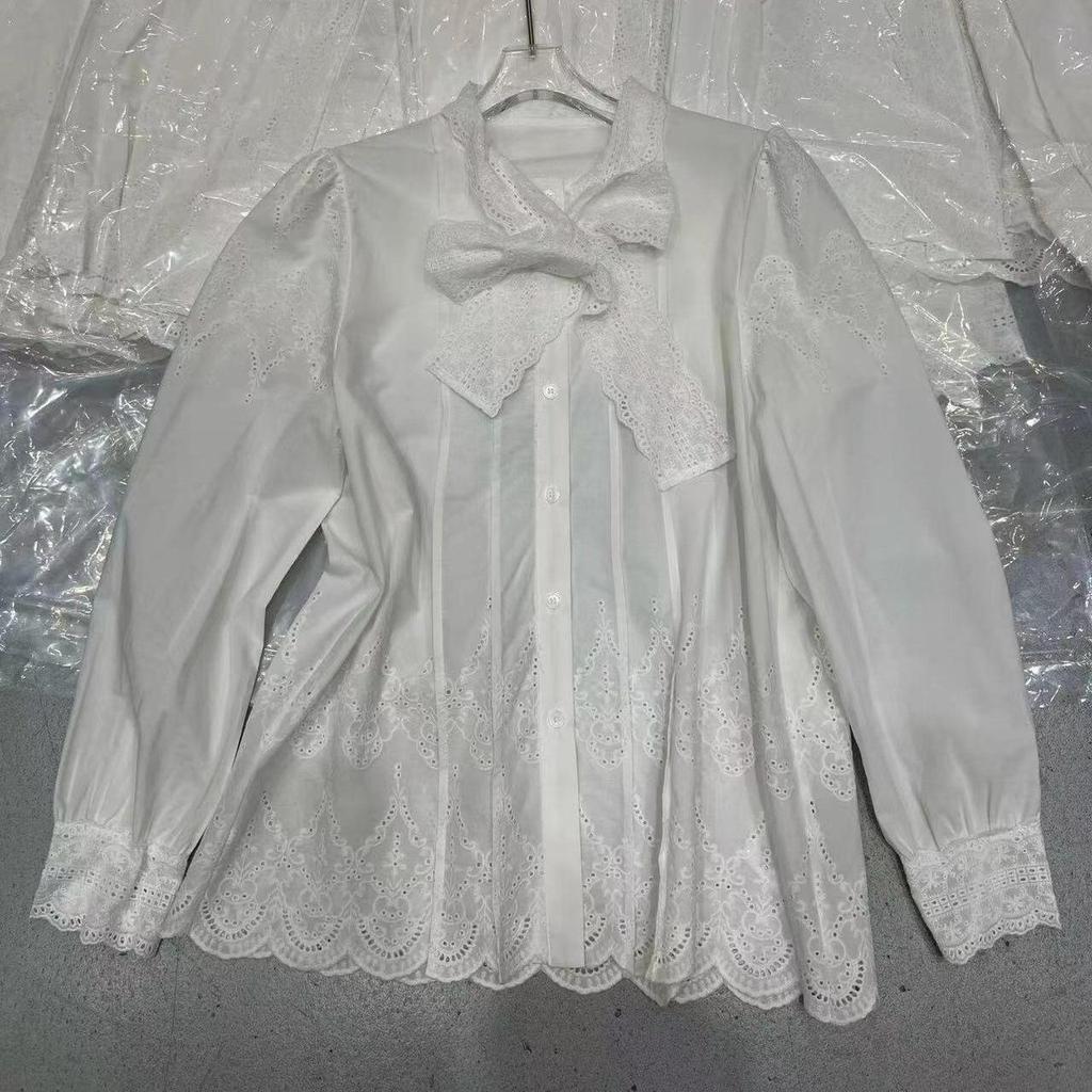 2026 French Light Luxury Lace Embroidery Women's Bow Tie Loose Top for Early Spring