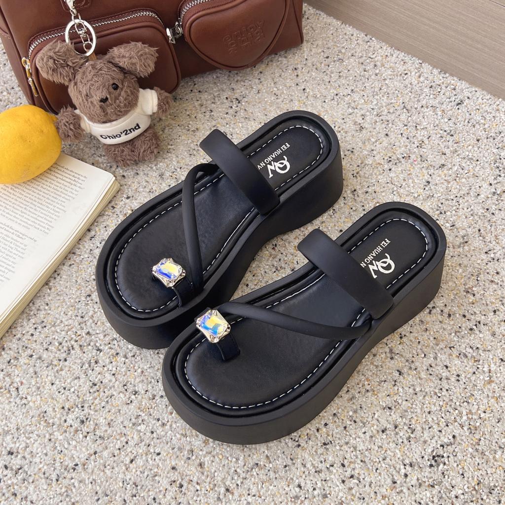 2025 new summer love rhinestone set toe slippers women show high thick bottom open toe slippers casual versatile can be worn outside